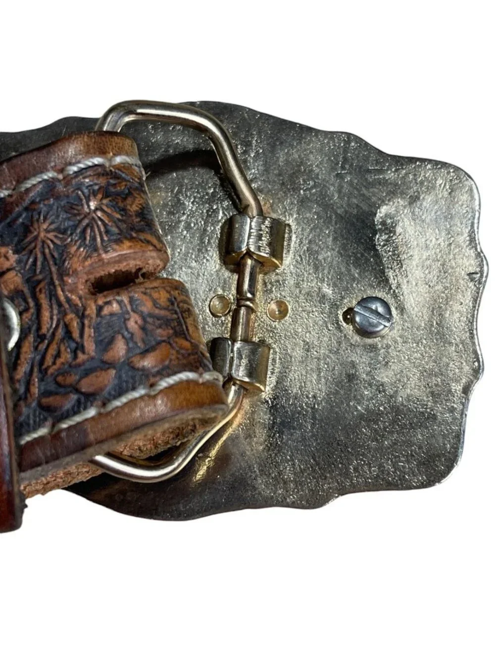 Vintage Guns Buckle Hologram Semi Trucks Leather Tooled Belt 'Bill' Size 36 - Picture 3 of 11